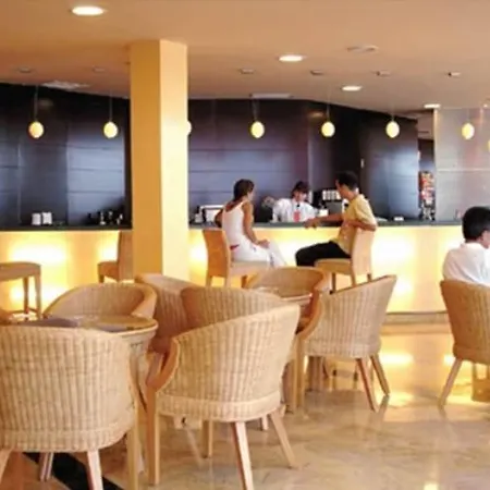 Roquetas Hotel 4*