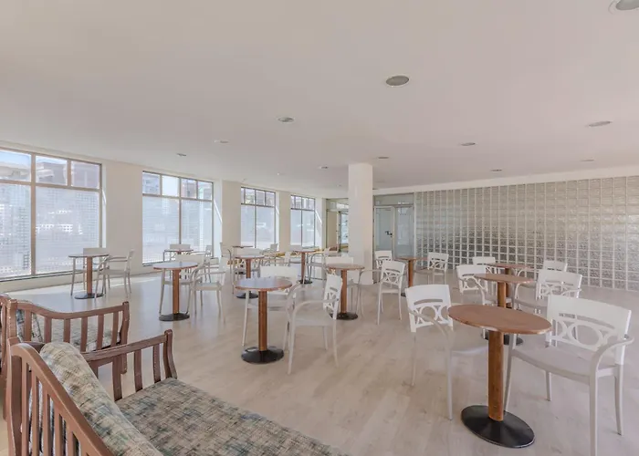 Bluesea Brisa Roquetas 4*