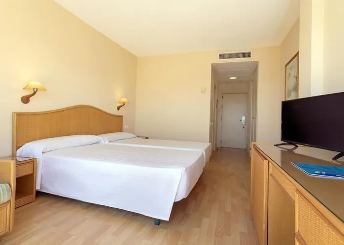 Bluesea Brisa Roquetas Hotel 4*