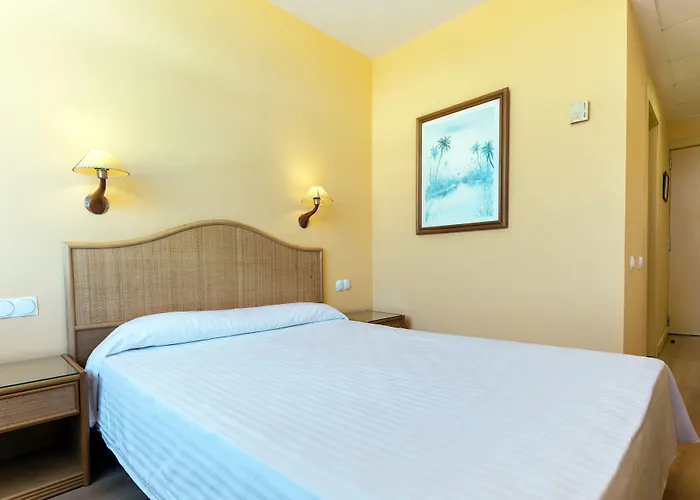 Hotel Bluesea Brisa Roquetas 4*