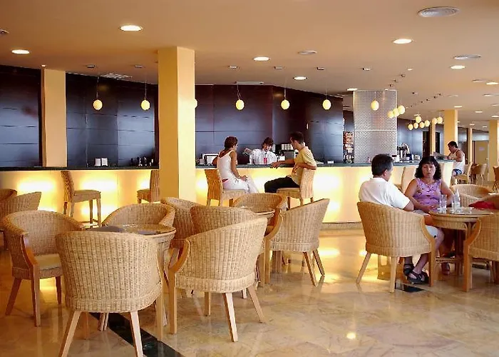 Bluesea Brisa Roquetas Hotel 4*